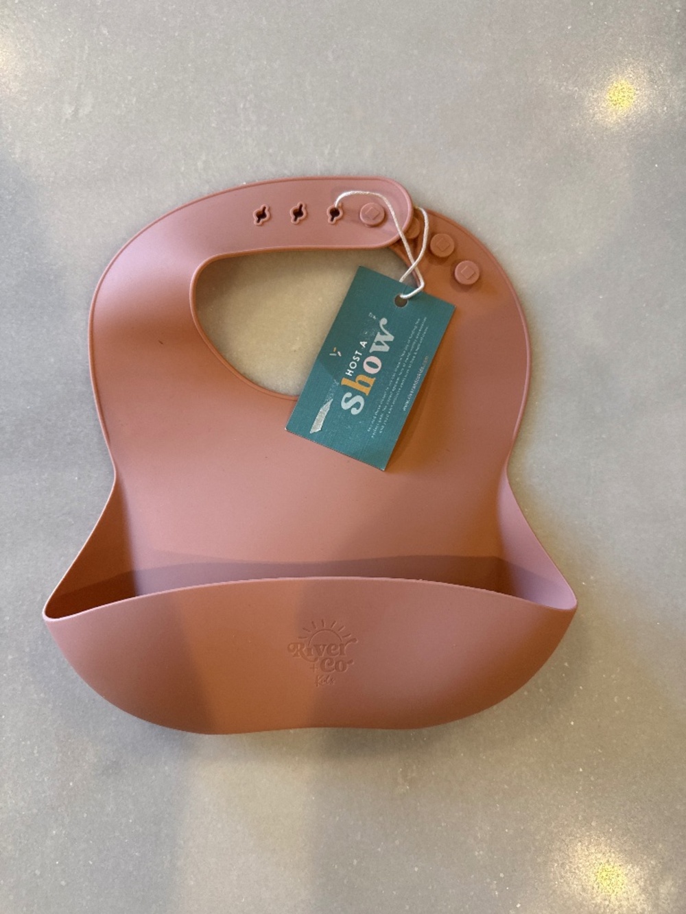 River & Co Bib